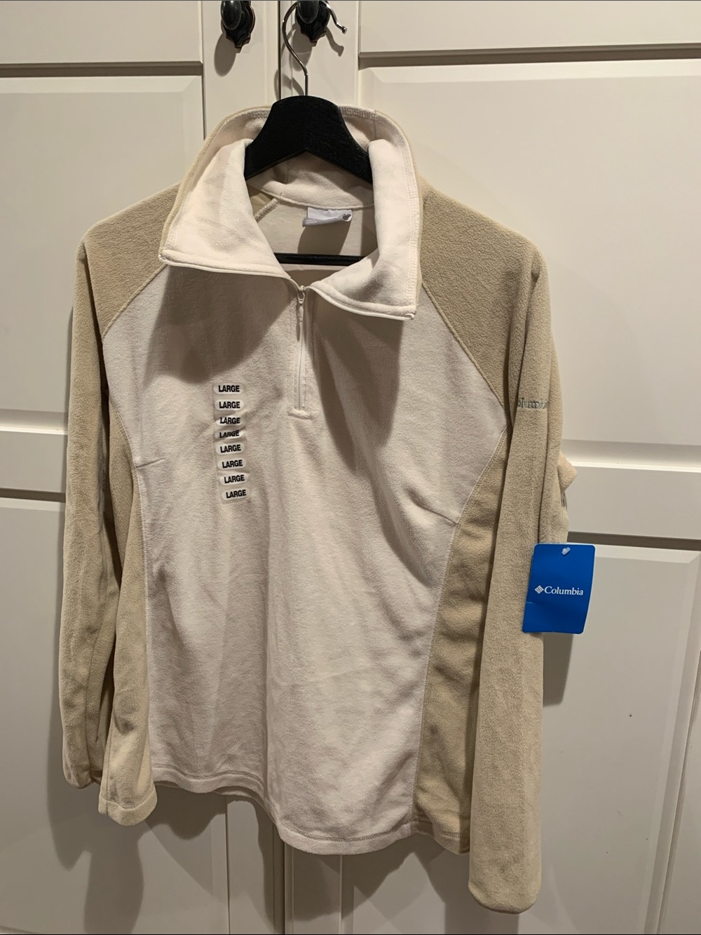 Columbia Women’s Beige and Cream Half-Zip Fleece Pullover
